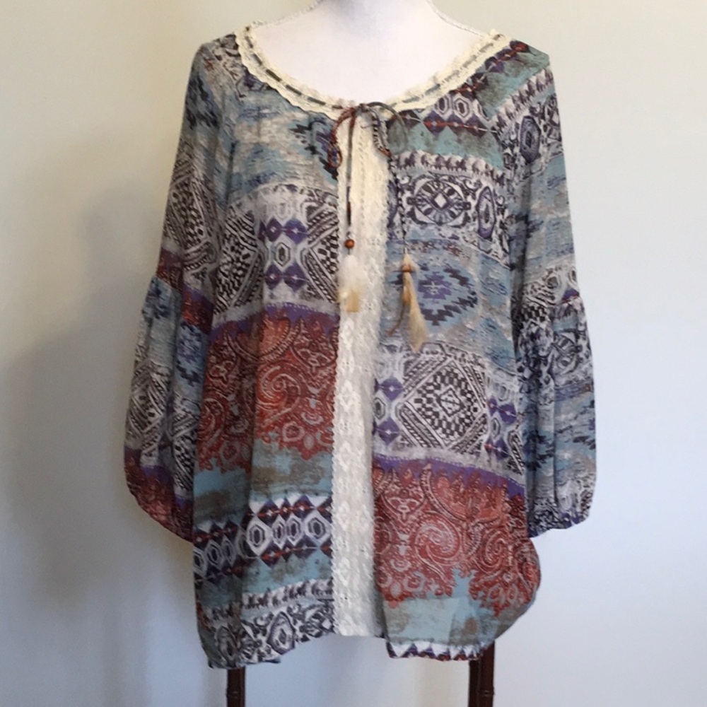 Umgee Boho Flowy Peasant Blouse W/ Lace Trim. Sz S